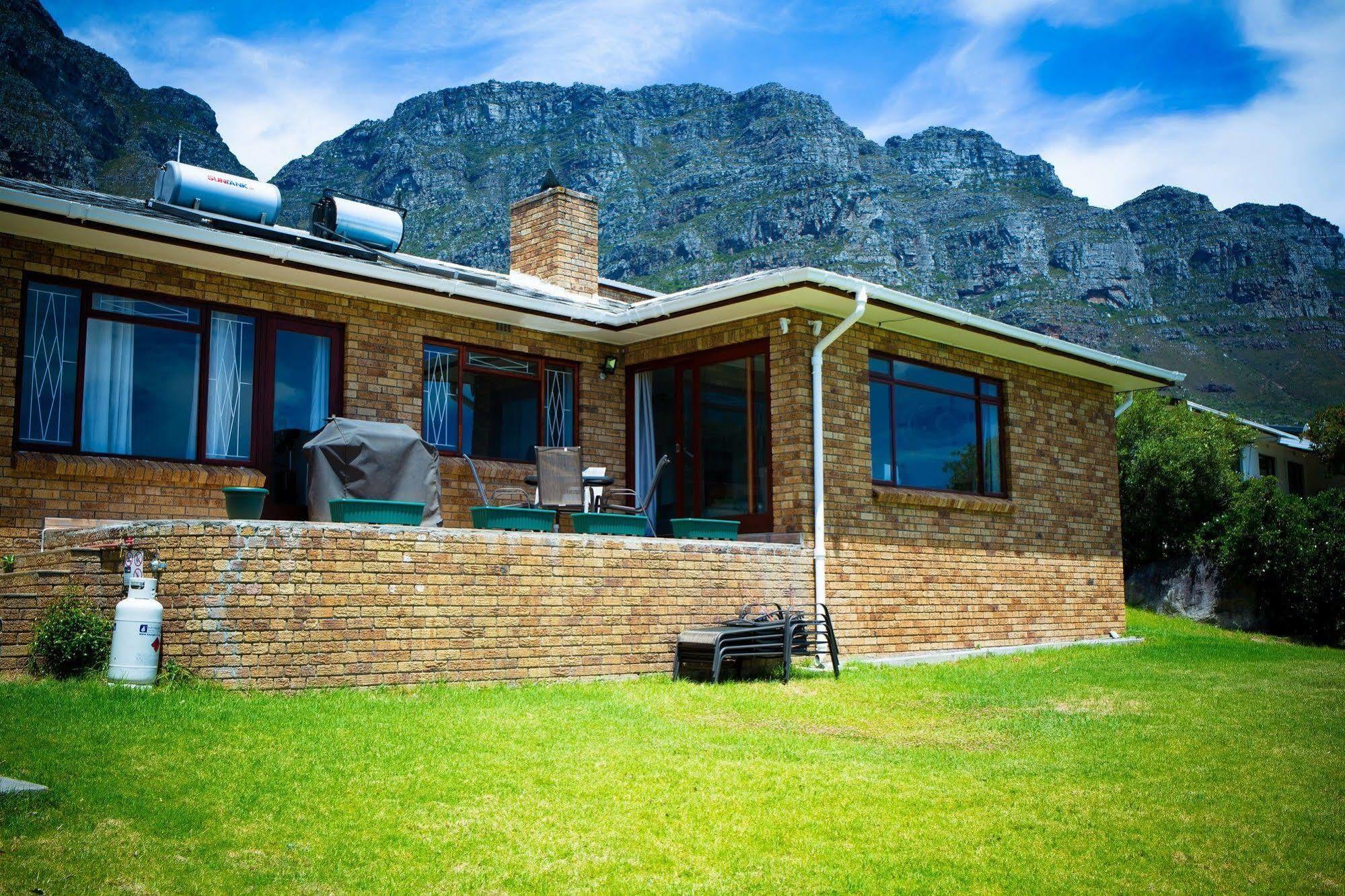 African Groove Camps Bay Cape Town Dış mekan fotoğraf