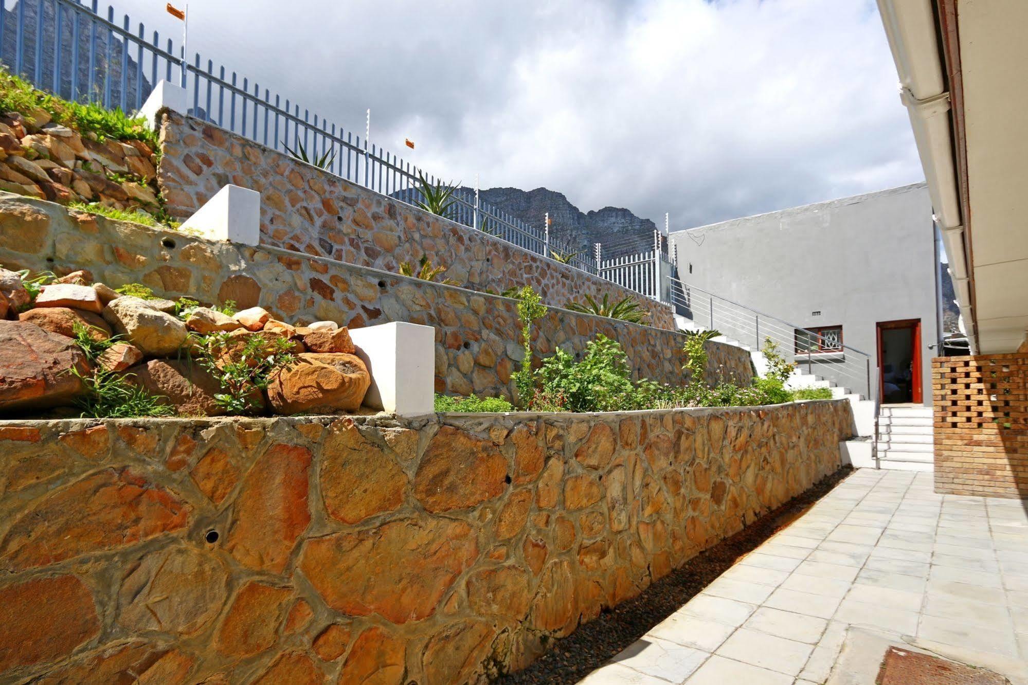 African Groove Camps Bay Cape Town Dış mekan fotoğraf
